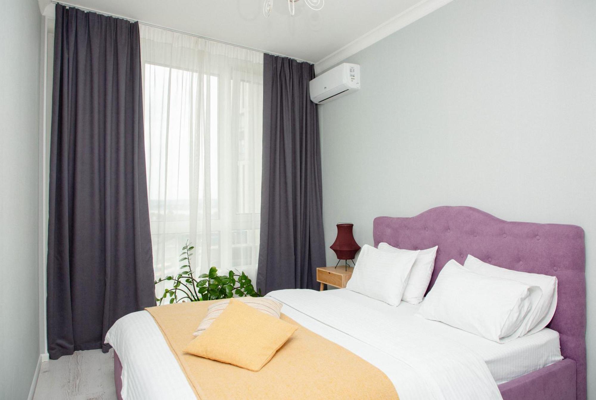 Slavutich apartment number 3 Kiev Exteriör bild